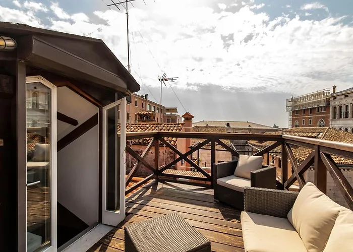 St. Mark Ca' Algi - With Beautiful Roof Terrace